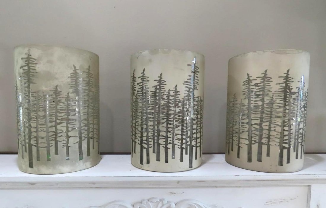 (3) Large "In the Wood" Hurricanes: (3) Large "In the Wood" Hurricanes