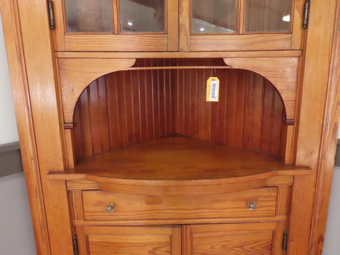 Vintage Southern Yellow Pine Corner Cabinet - 3