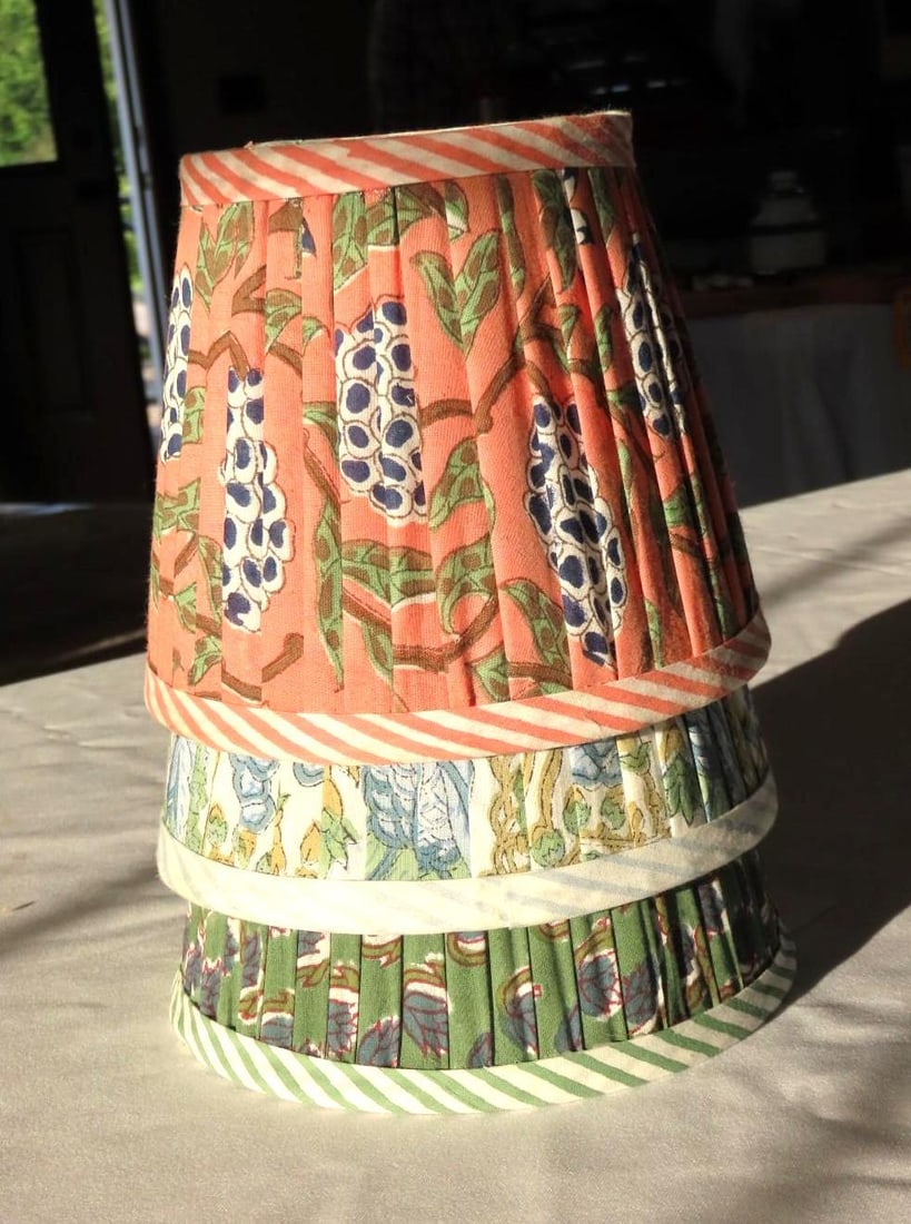 (3) Mini Floral Lamp Shades (1 of 2)