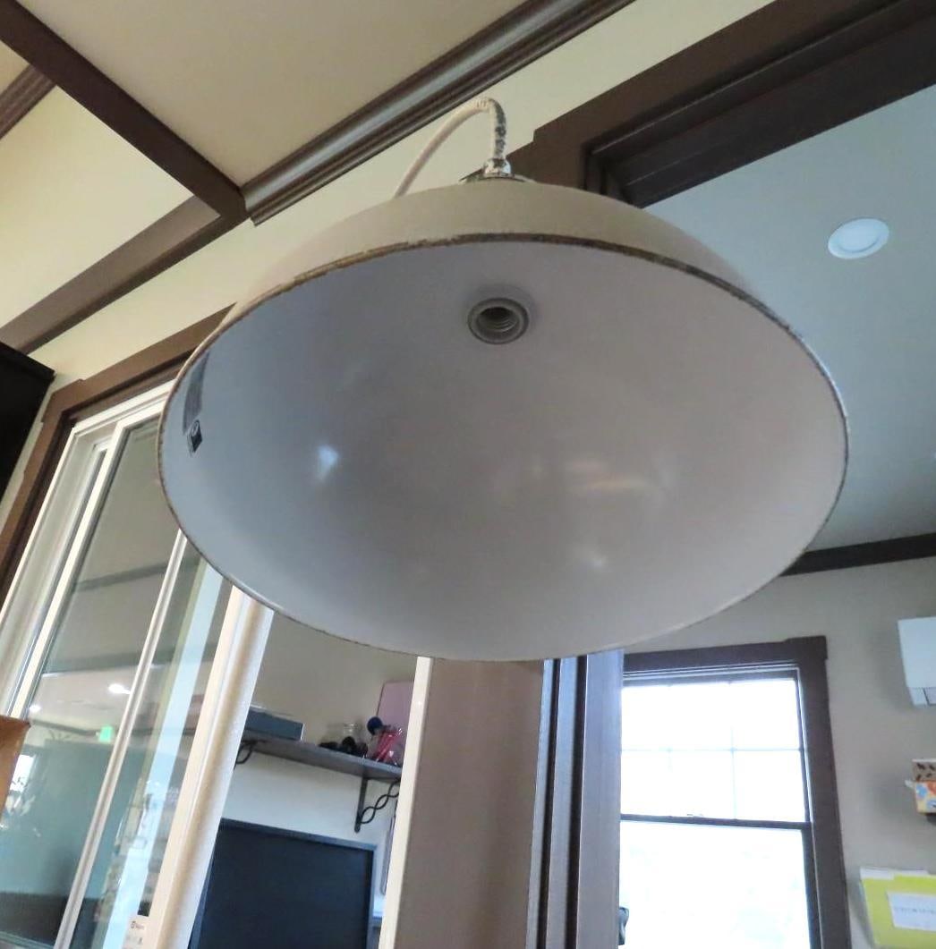 White Painted Standing Lamp - 3
