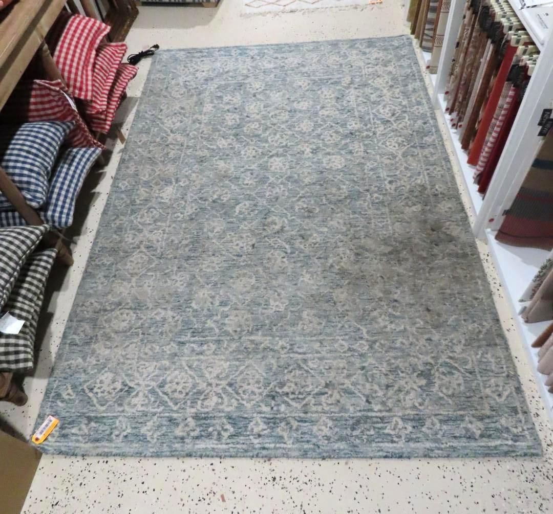 Loloi Cecelia Area Rug: 5' x 7' 6"