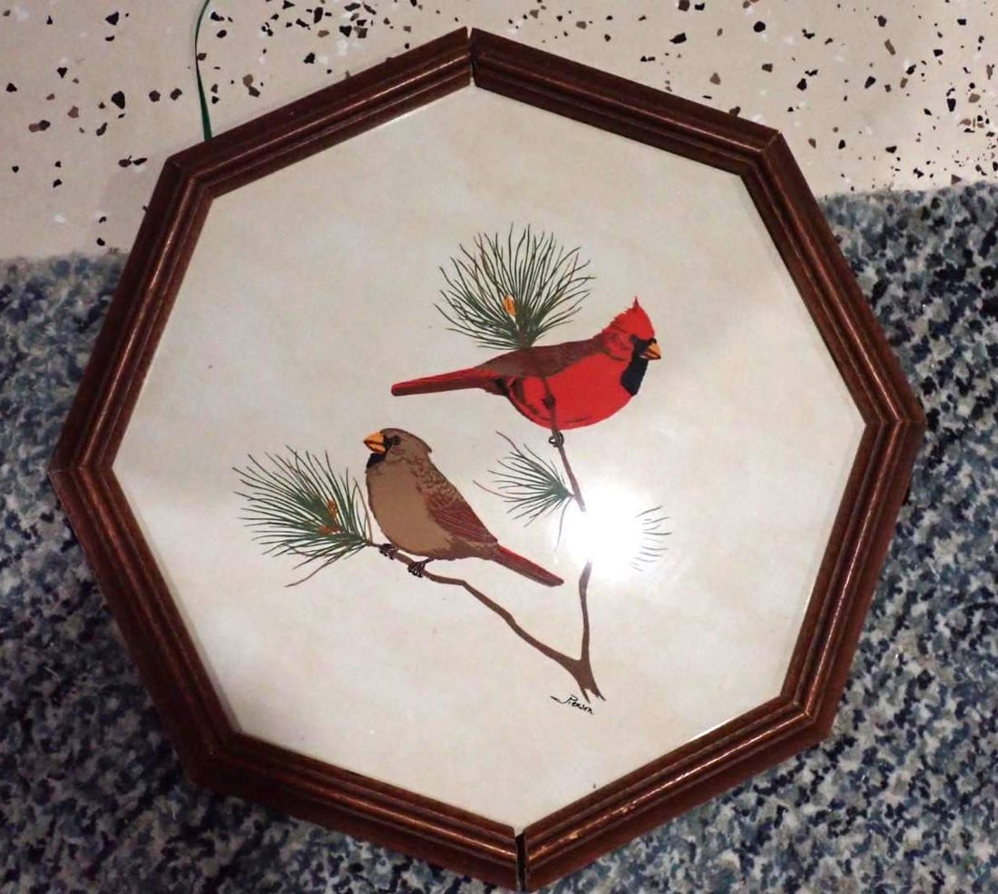(25) Pieces of Asst. Decor - 16