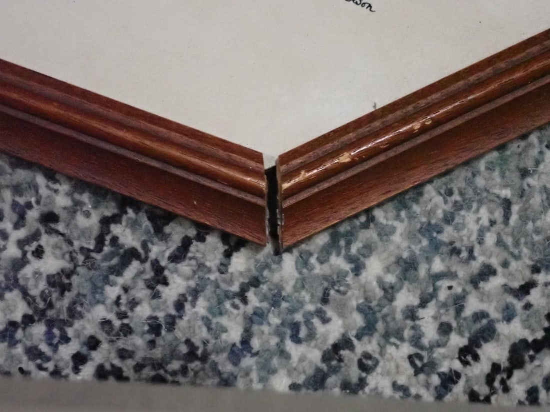 (25) Pieces of Asst. Decor - 17