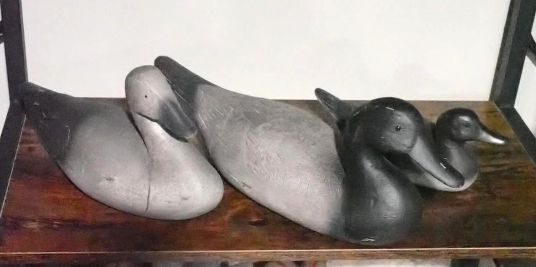 (3) Vintage Style Duck Figurines: (3) Vintage Style Duck Figurines