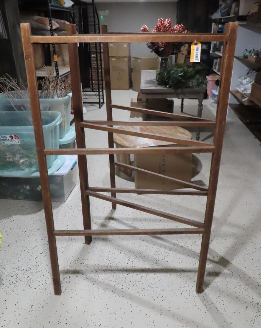 Vintage Folding Wood Quilt Rack (1 of 4)