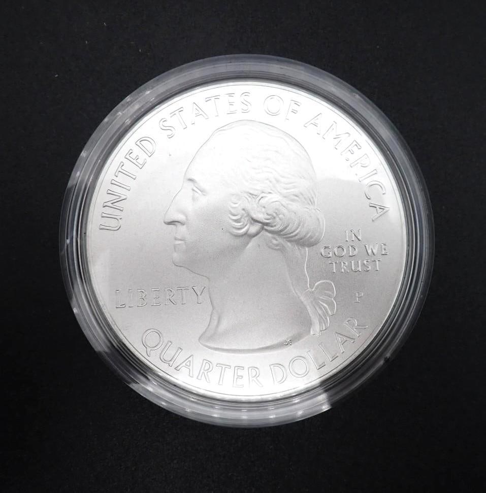 2014 America The Beautiful 5 Ounce .999 Silver Uncirculated Coin: 2014 America The Beautiful 5 Ounce .999 Silver Uncirculated Coin -Shenandoah National Park, Virginia