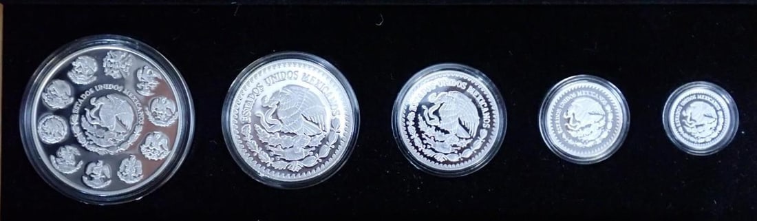 Cased (5) Pc. 2011 Mexico Libertad Proof .999 Silver Coin Set - 3