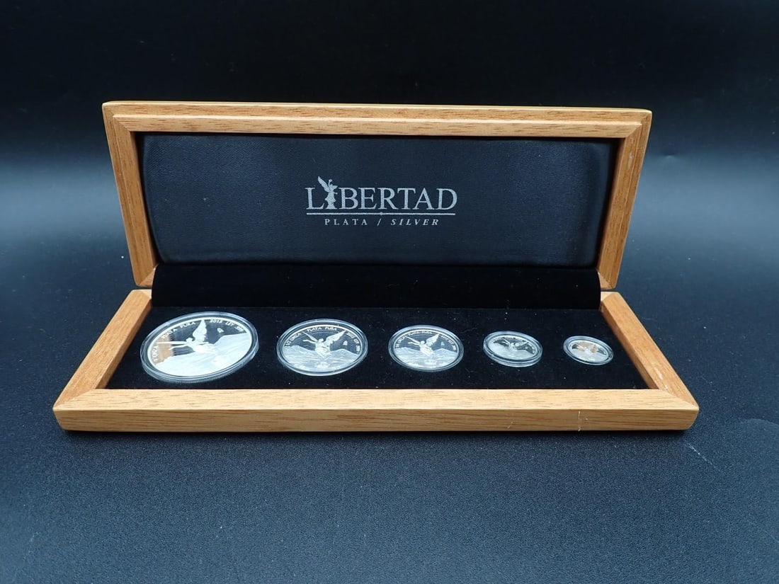 Cased (5) Pc. 2015 Mexico Libertad Proof .999 Silver Coin Set: Cased (5) Pc. 2015 Mexico Libertad Proof .999 Silver Coin Set -1 Oz., 1/2 Oz., 1/4 Oz., 1/10 Oz. & 1/20 Oz.; 340/1000 sets