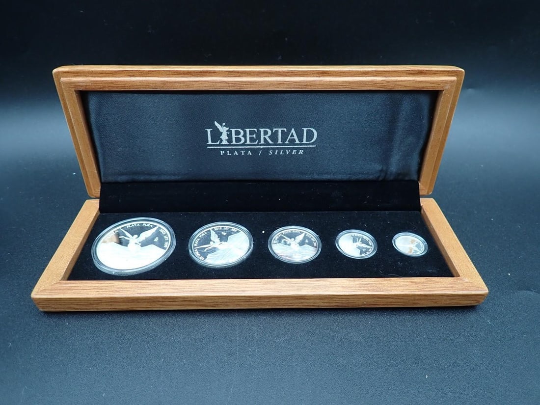 Cased (5) Pc. 2015 Mexico Libertad Proof .999 Silver Coin Set: Cased (5) Pc. 2015 Mexico Libertad Proof .999 Silver Coin Set -1 Oz., 1/2 Oz., 1/4 Oz., 1/10 Oz. & 1/20 Oz.; 463/1000 sets