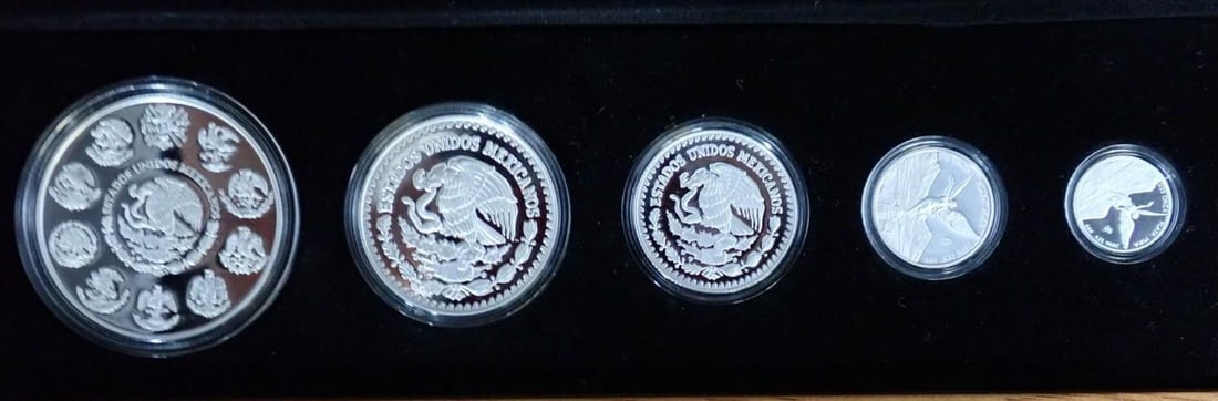 Cased (5) Pc. 2016 Mexico Libertad Proof .999 Silver Coin Set - 3