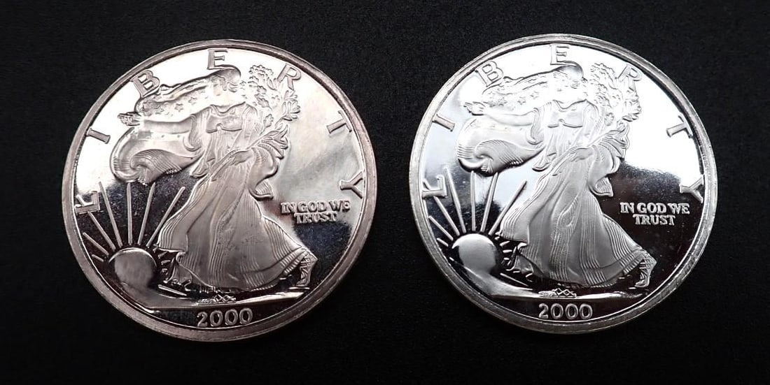 (2) 2000 "The Dawn of a New Millenium" 1 Ounce .999 Silver Rounds - 2