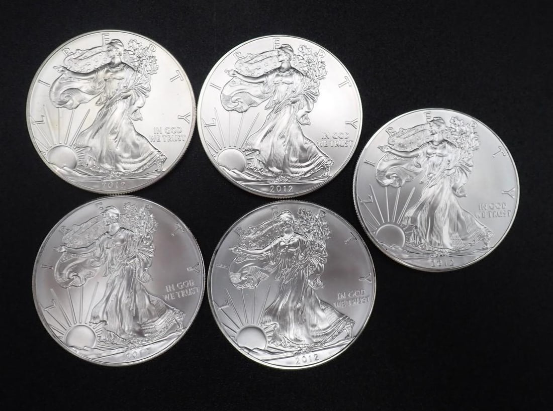 (5) 2012 U.S. American Eagle 1 Ounce .999 Silver Coins (1 of 3)