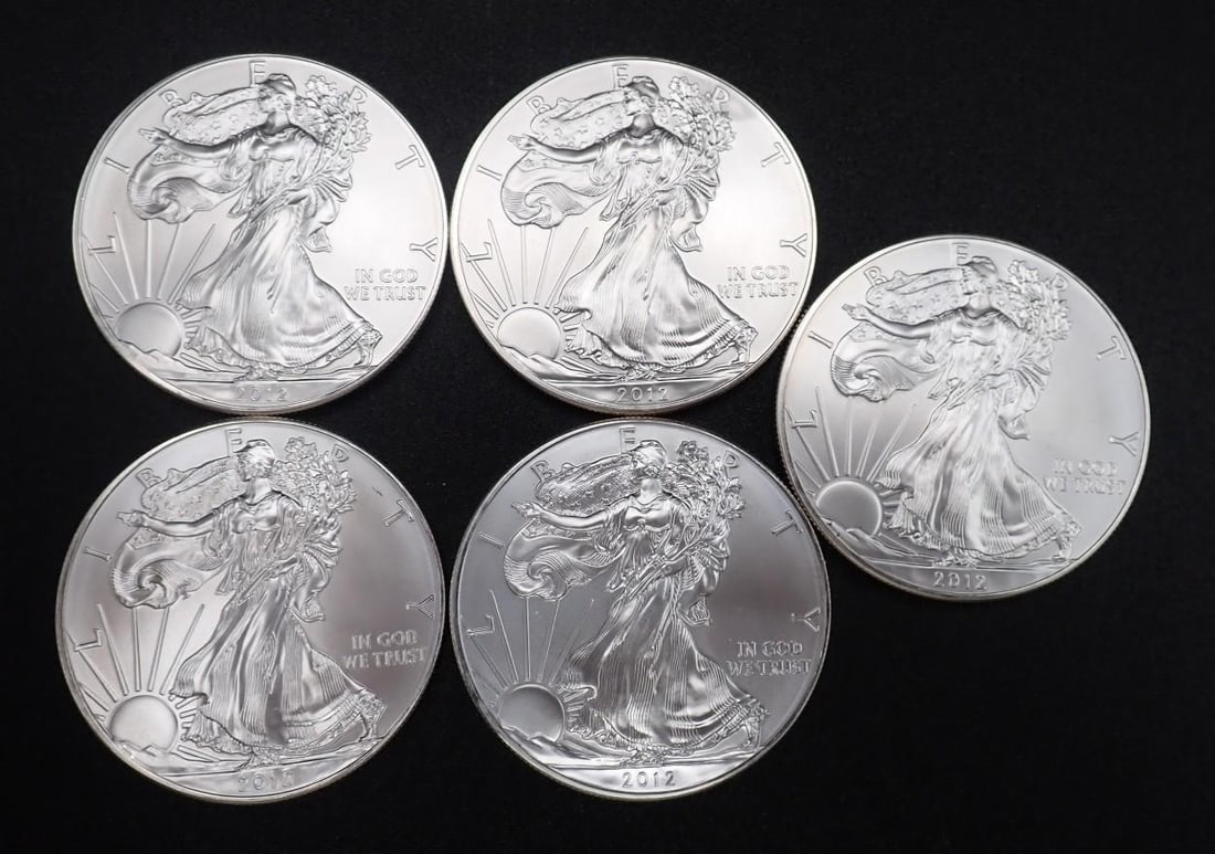 (5) 2012 U.S. American Eagle 1 Ounce .999 Silver Coins (1 of 2)