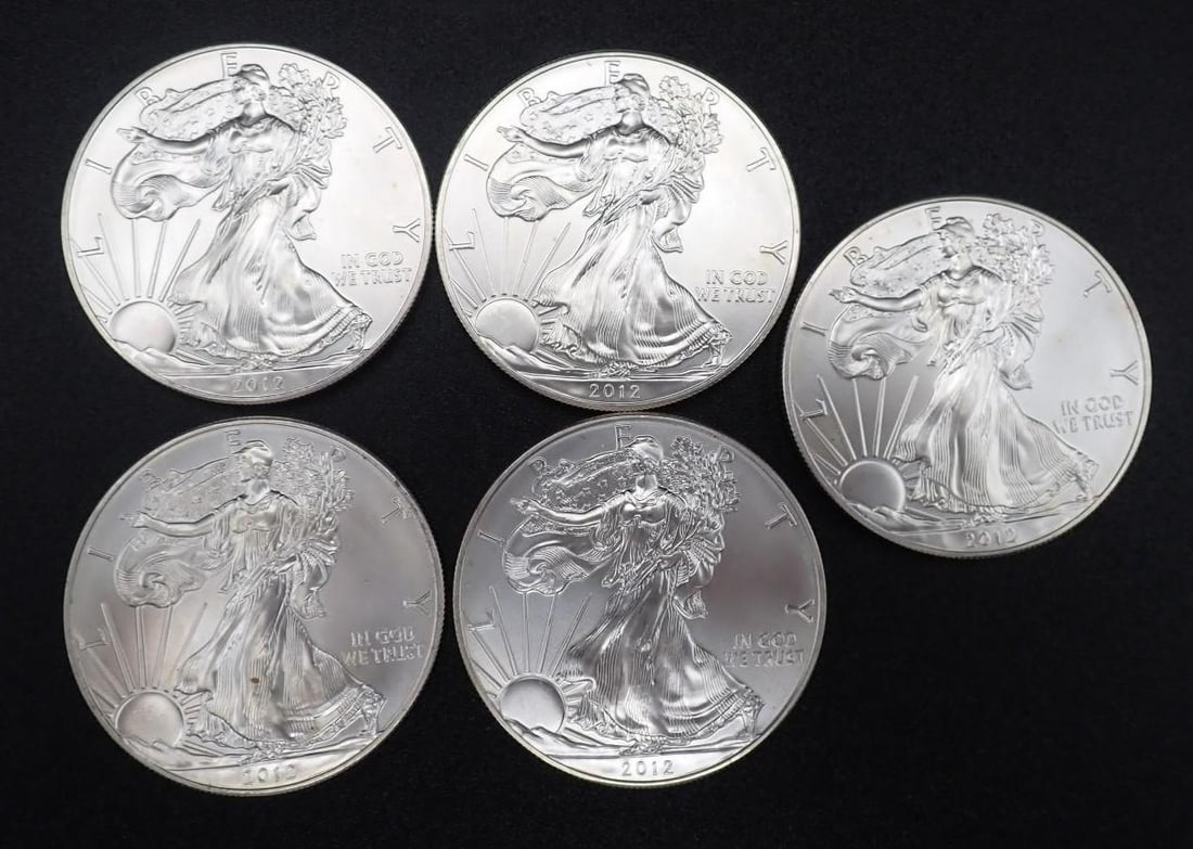 (5) 2012 U.S. American Eagle 1 Ounce .999 Silver Coins (1 of 2)