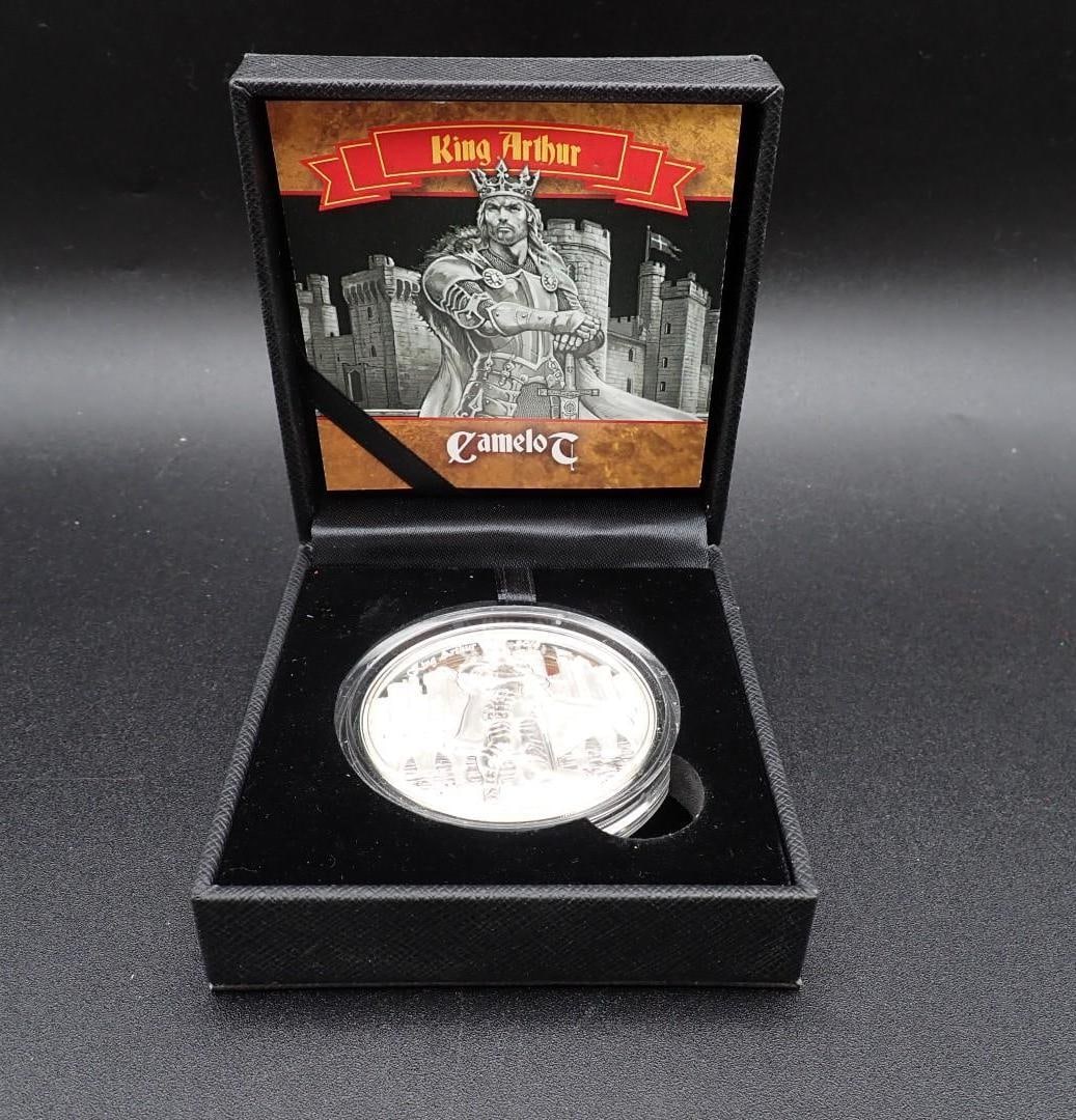Cased 2015 Cook Islands King Arthur 2 Ounce .999 Silver Coin: Cased 2015 Cook Islands King Arthur 2 Ounce .999 Silver Coin -50mm in diameter, ultra high relief, 482/999