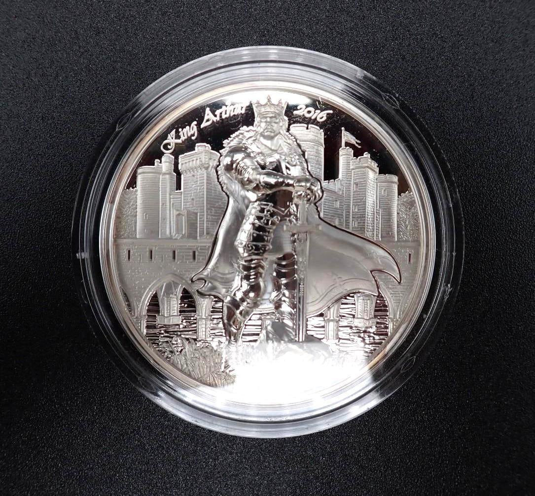 Cased 2015 Cook Islands King Arthur 2 Ounce .999 Silver Coin - 2