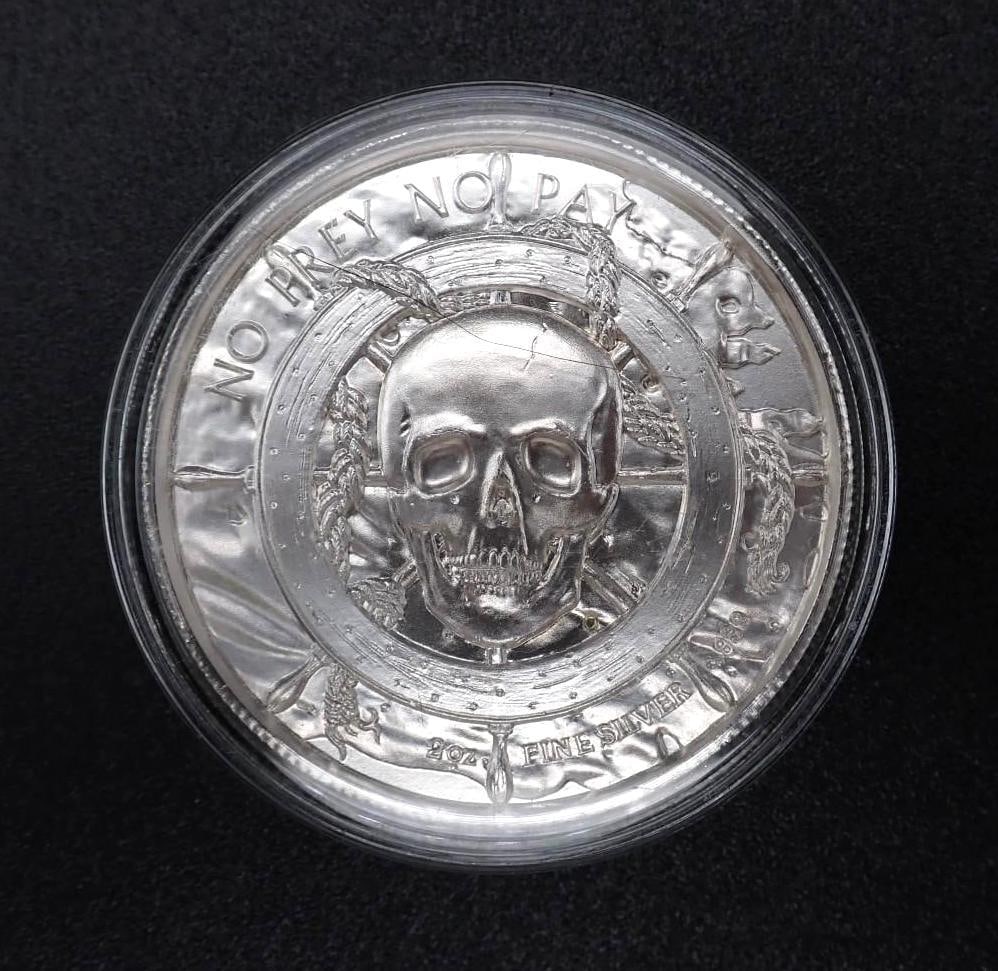 "No Prey No Pay" Privateer Mermaid 2 Ounce .999 Silver Medal: "No Prey No Pay" Privateer Mermaid 2 Ounce .999 Silver Medal -