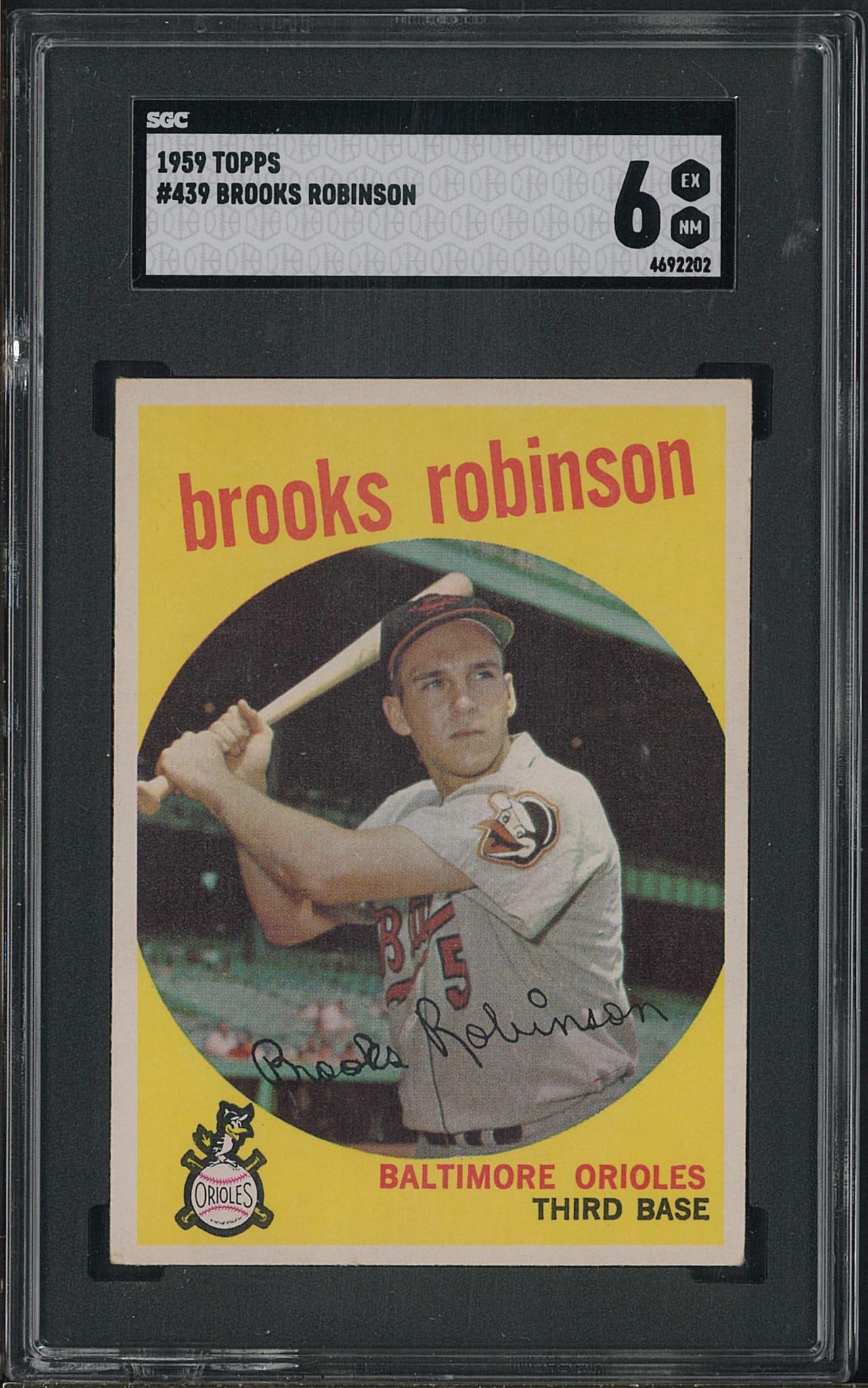 1959 Topps #439 Brooks Robinson: 1959 Topps #439 Brooks Robinson -SGC EX-NM 6