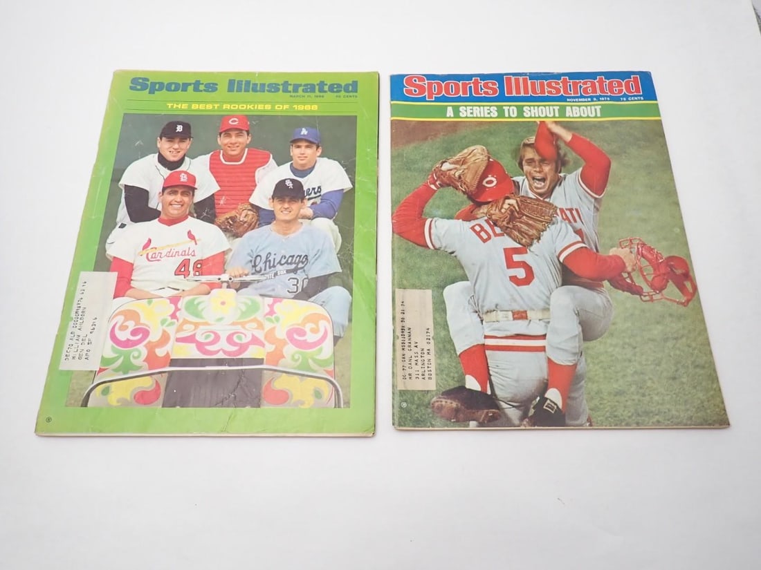 Johnny Bench Collectibles - 10