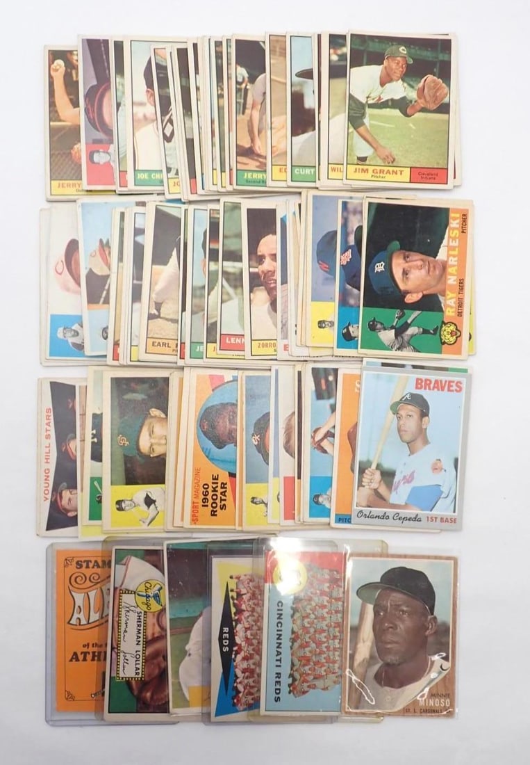 (118) Vintage Baseball Cards (1 of 3)