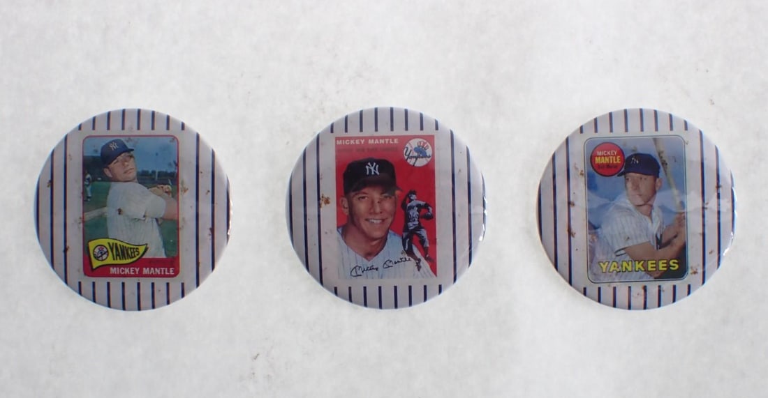 (18) Contemporary Mickey Mantle Pinbacks - 9