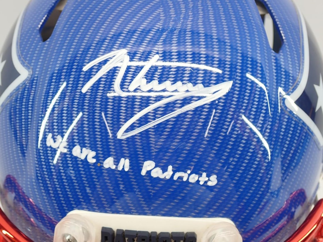 N'keal Harry Autographed New England Patriots Helmet - 7