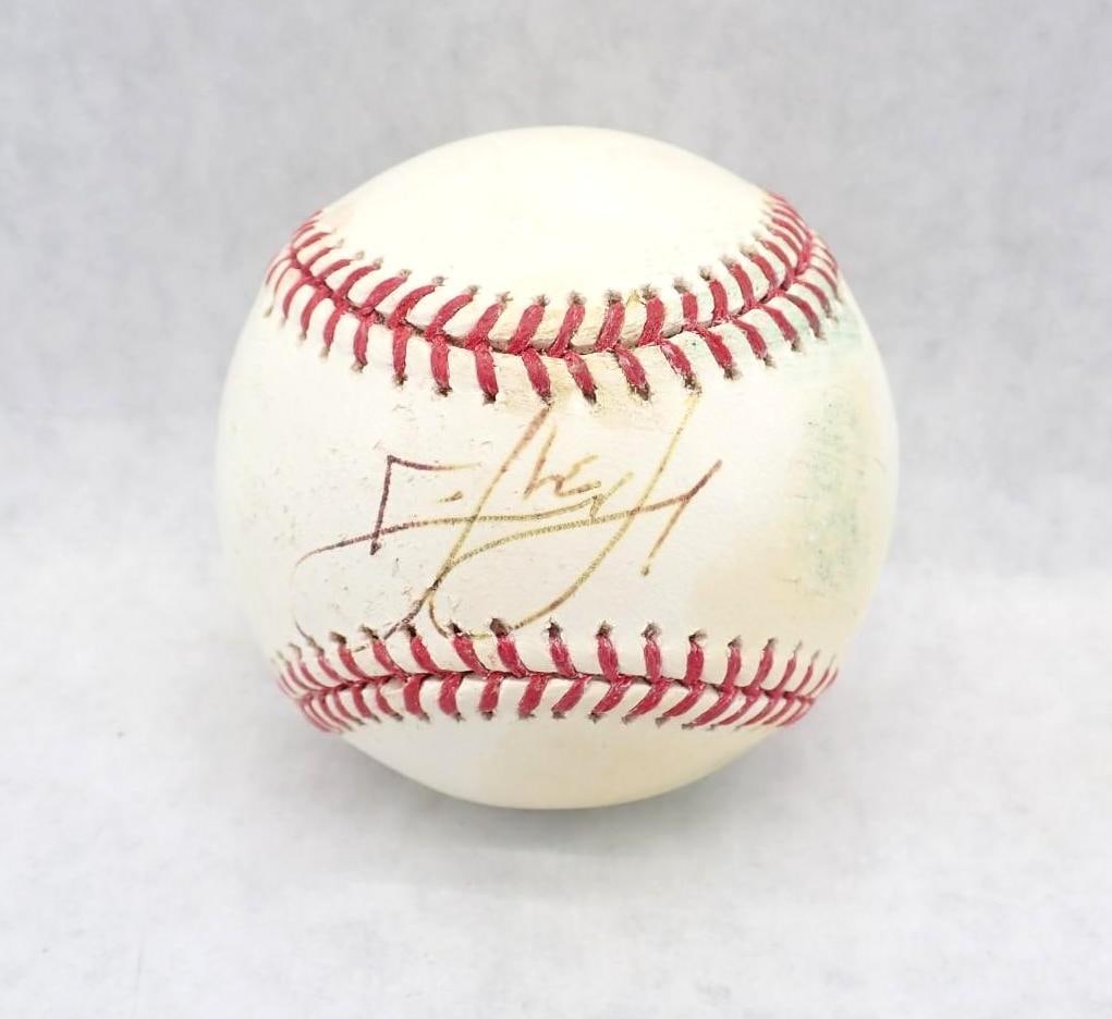 David Ortiz Autographed Rawlings Baseball - 2
