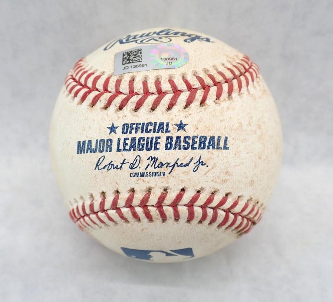 Benintendi/Bogaerts/Wilson Game Used Baseball: Benintendi/Bogaerts/Wilson Game Used Baseball -September 3, 2018, MLB hologram JD 138961 affixed and verified