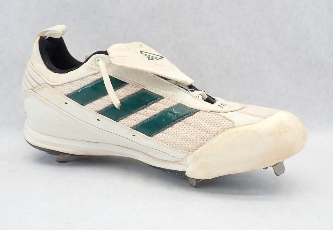 Mark Mulder Autographed Game Used Cleat - 3