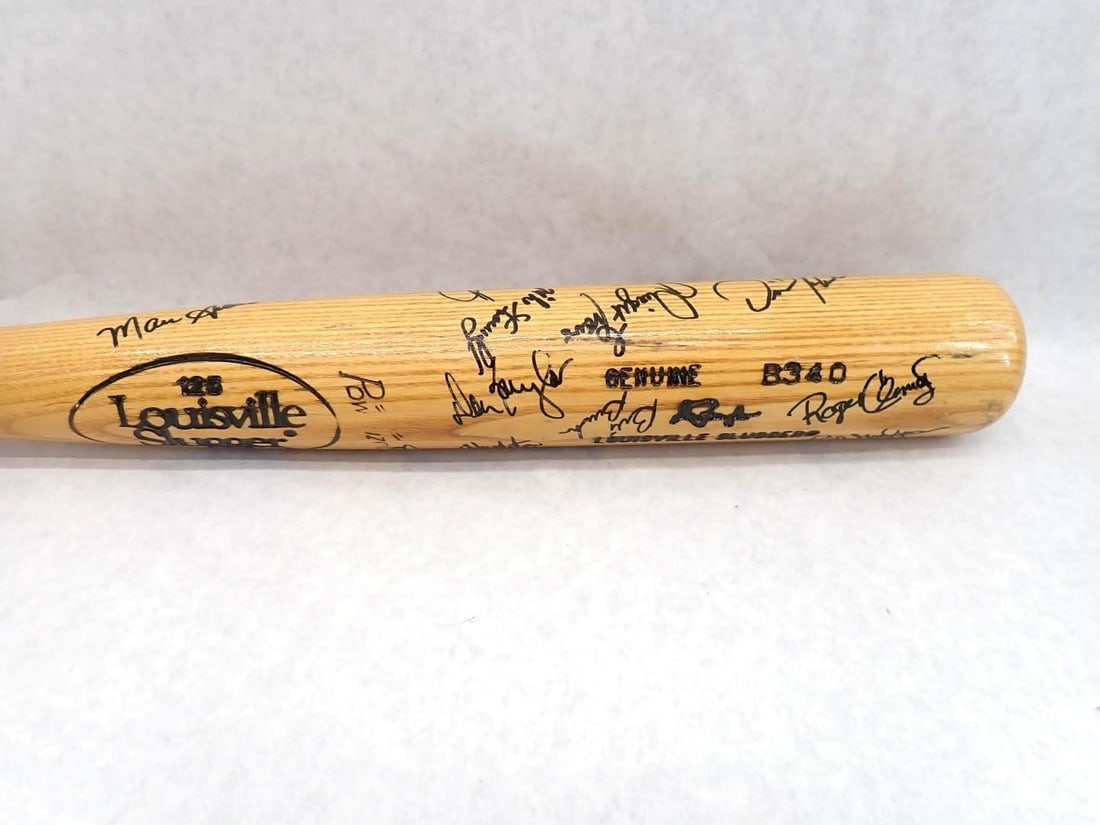 1986 Red Sox Team Autographed Louisville Slugger Bat - 2