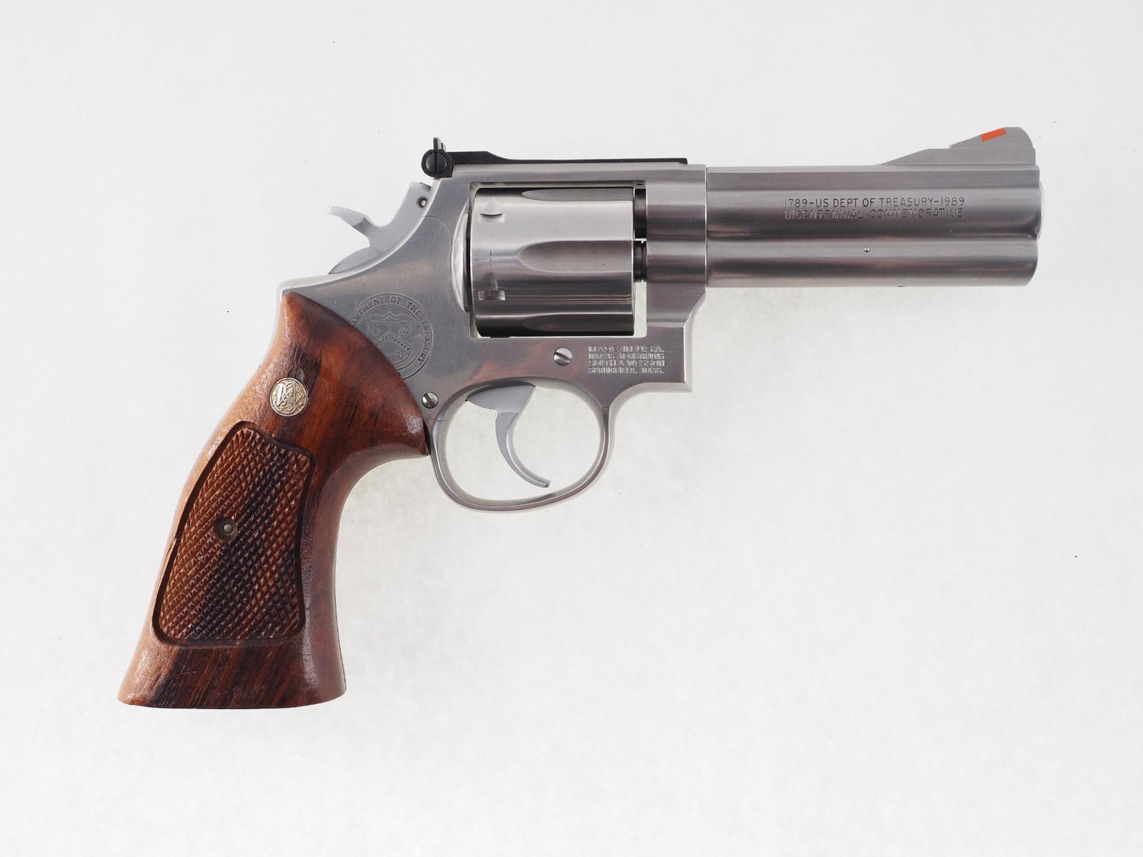 Smith & Wesson 686-3 Revolver - 2