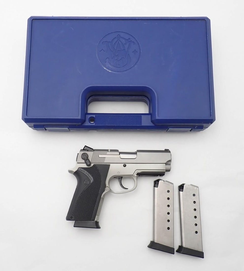 Smith & Wesson 4513TSW Pistol - 16