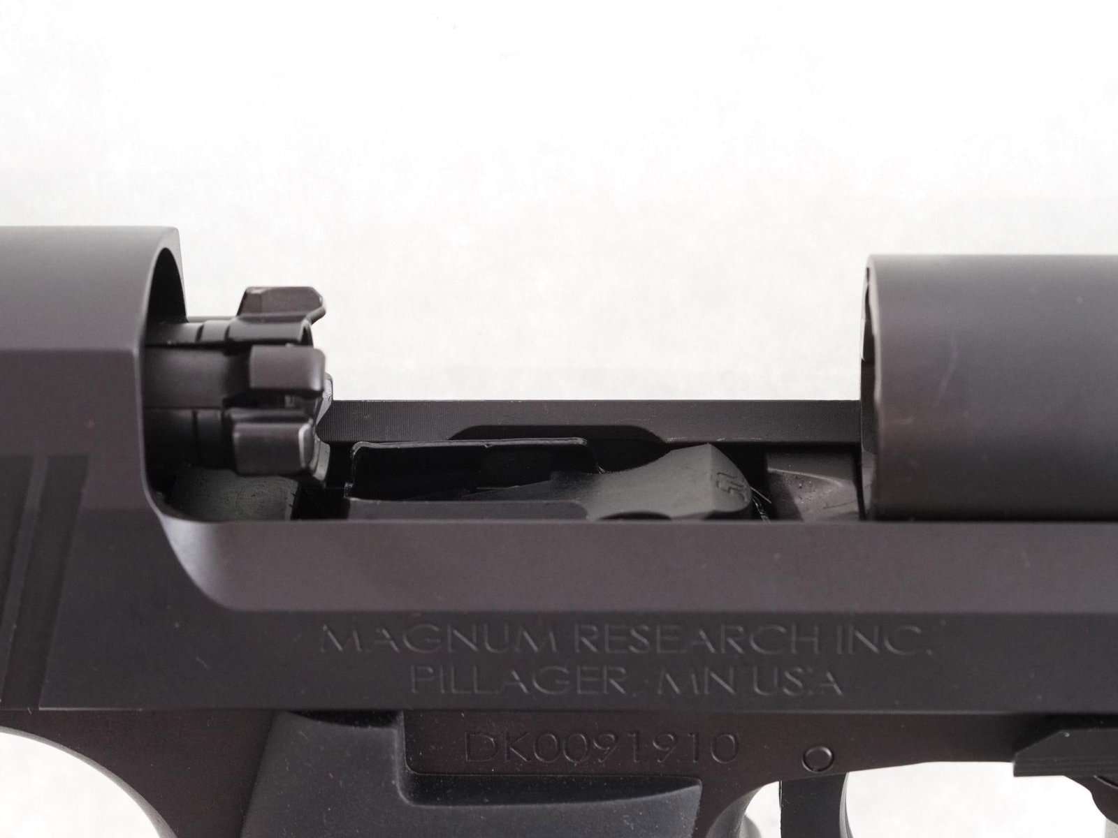 Magnum Research Desert Eagle Mark XIX Pistol - 5
