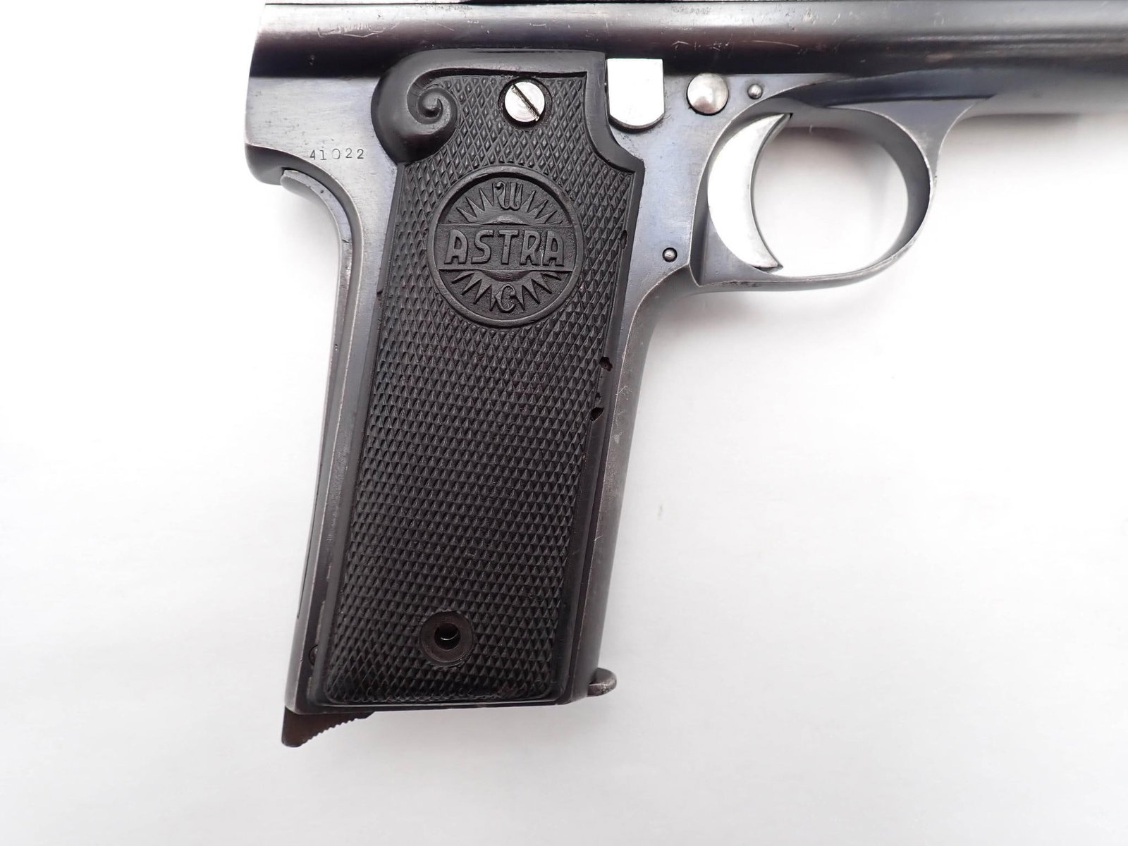 Astra 1921 Pistol - 2