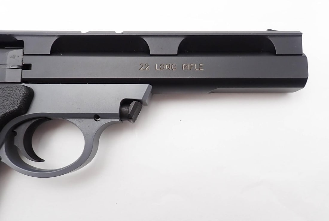 Smith & Wesson 22A-1 Pistol - 4
