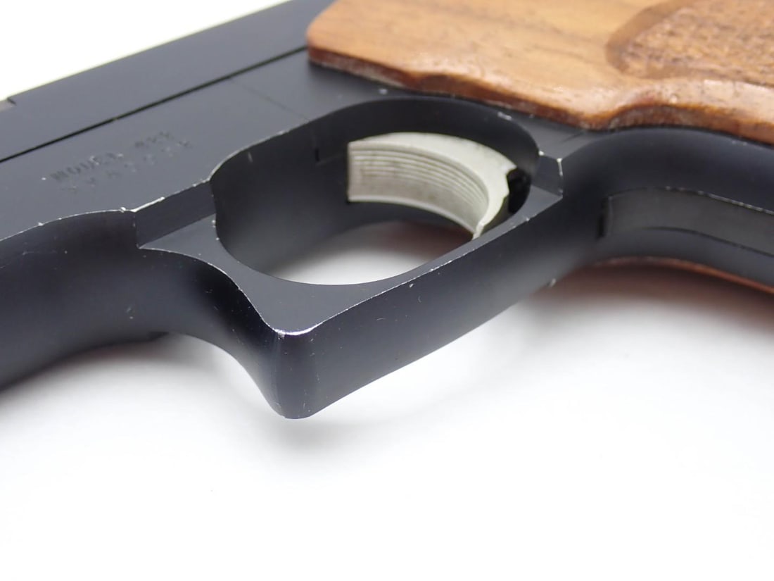 Smith & Wesson 422 Pistol - 12