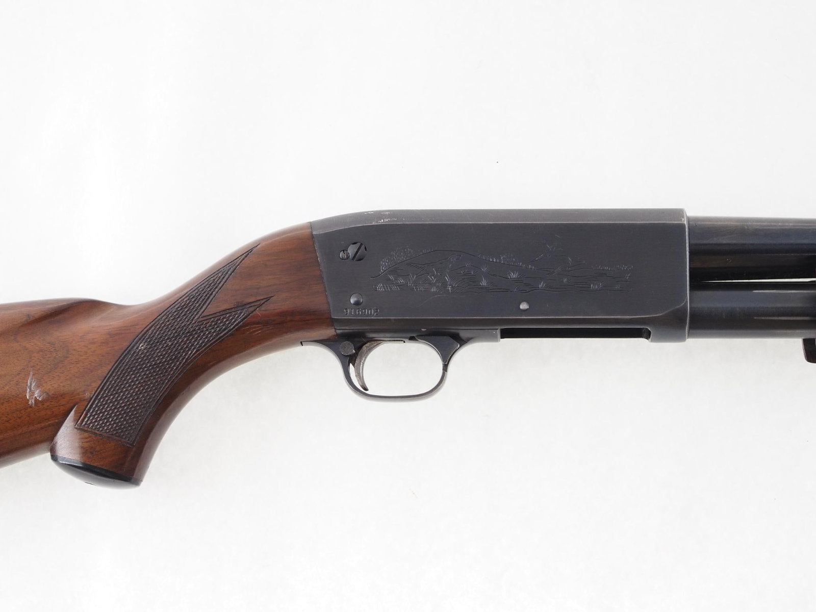 Ithaca 37 Featherlight Shotgun - 5