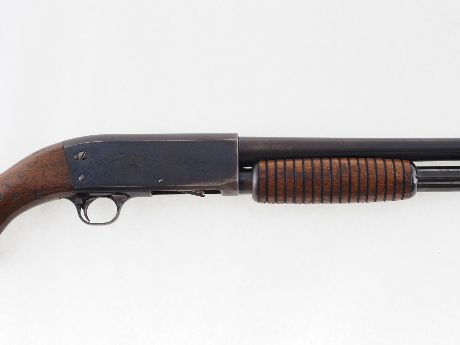 Ithaca 37 Featherlight Shotgun - 4