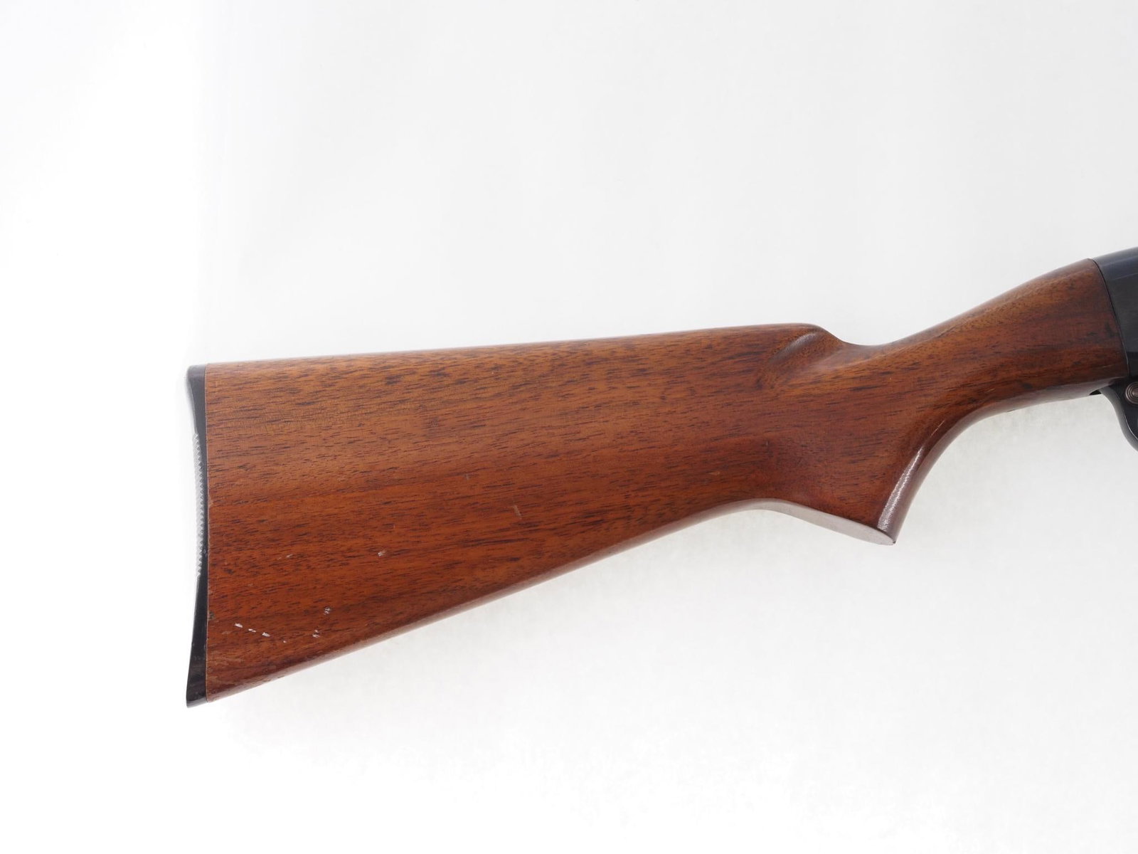 Remington 870 Shotgun - 3
