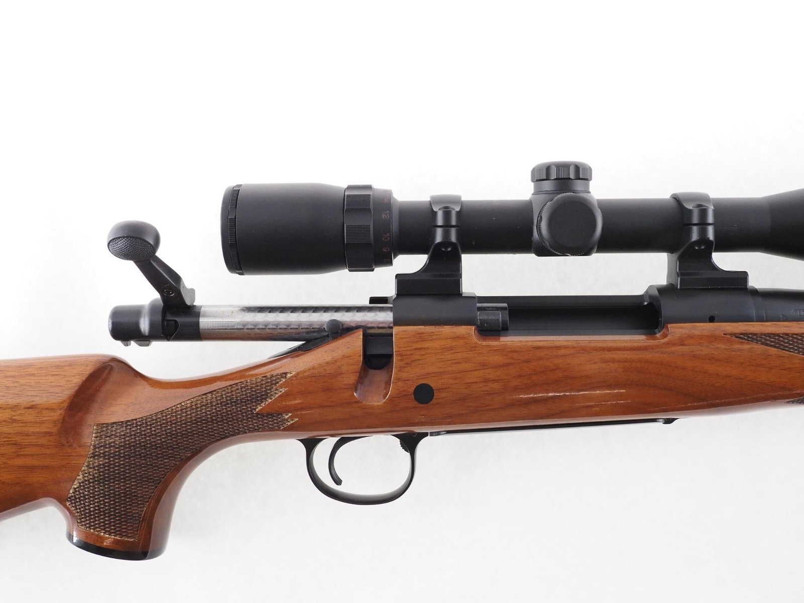 Remington 700 Rifle - 11