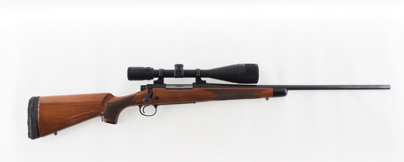 Remington 700 Rifle - 2