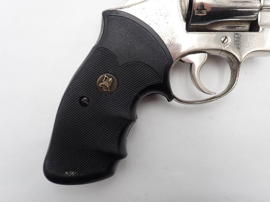 Smith & Wesson 10 Revolver - 2