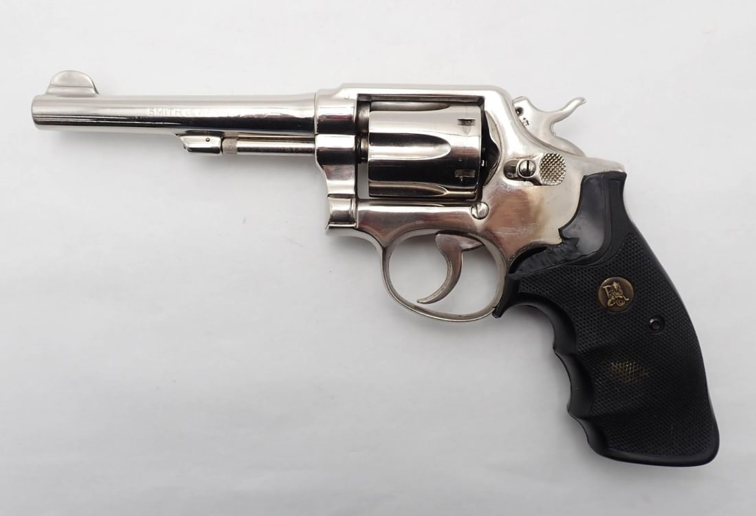 Smith & Wesson 10 Revolver - 6