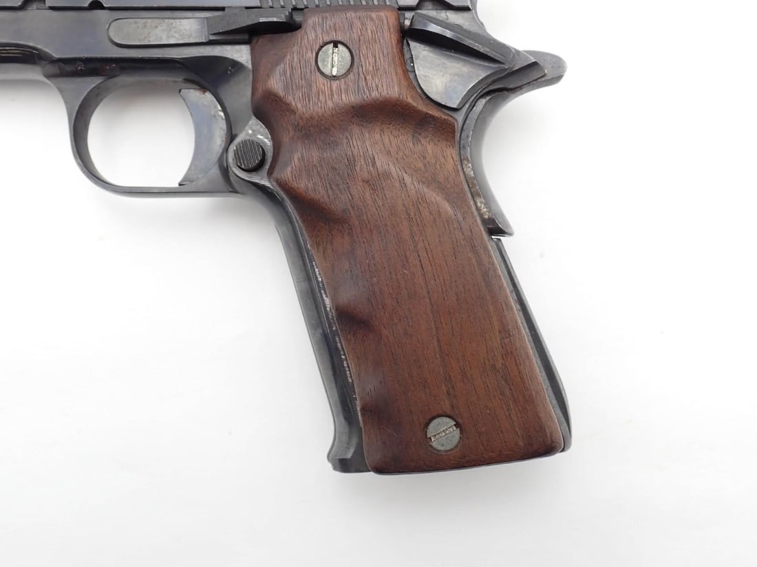 Llama Model 1911 Pistol - 9