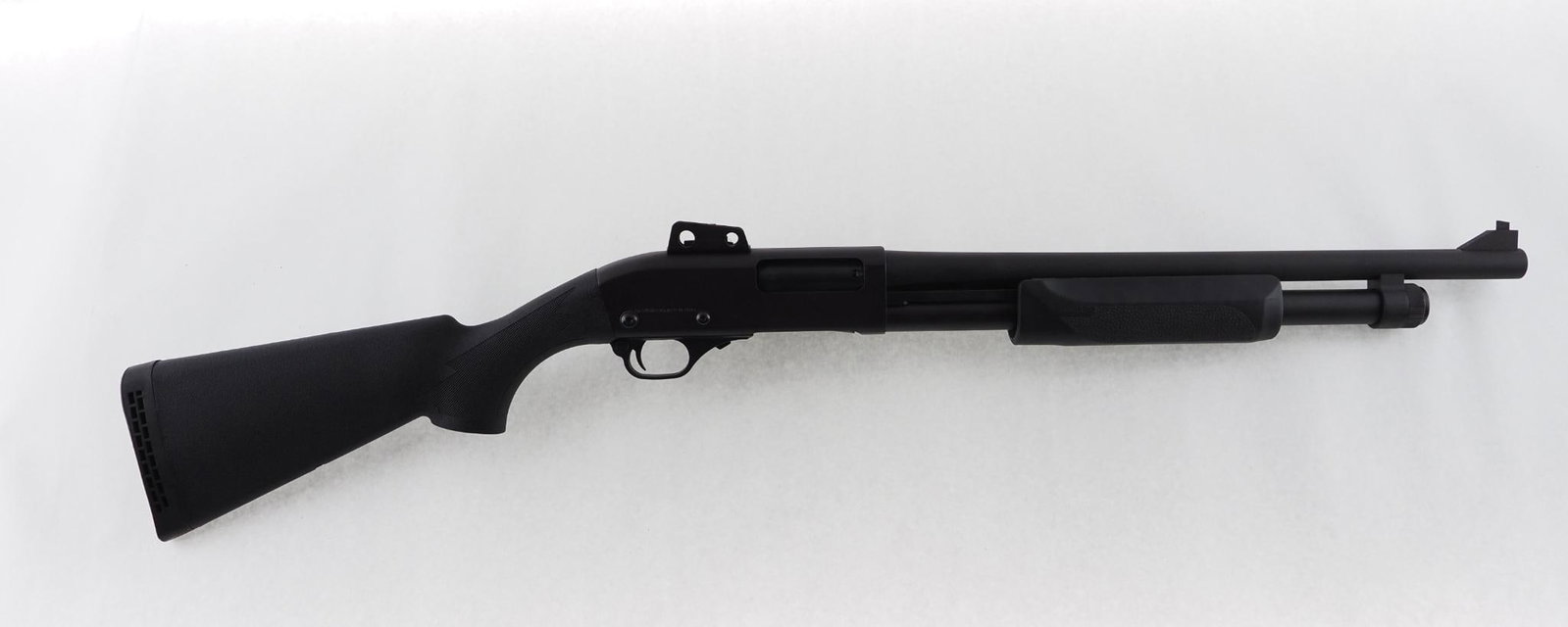 Hawk 982 Shotgun: SN: 0105146 Cal: 12 Ga. Action Type: Semi-Automatic Barrel Length: 18.5" Sights/Optics: ghost ring sight Stock: synthetic Finish: blue Bore: excellent Overall Cond: