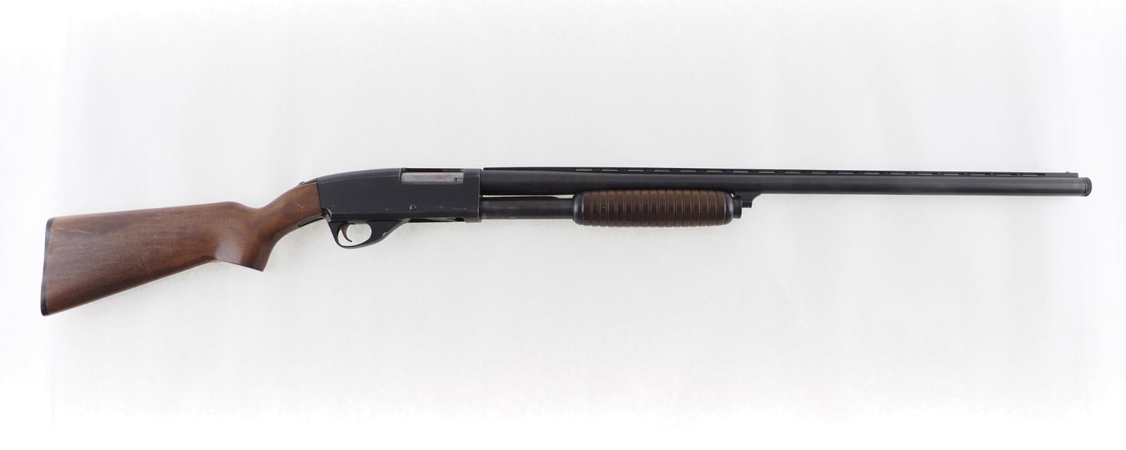 Stevens 67 Shotgun: SN: E414515 Cal: 12 Ga. Action Type: Slide Barrel Length: 28" ventilated rib Sights/Optics: bead front Bore: very good Overall Cond: fair / good Mechanical: fine Box/Papers/Acc: modified choke tube,