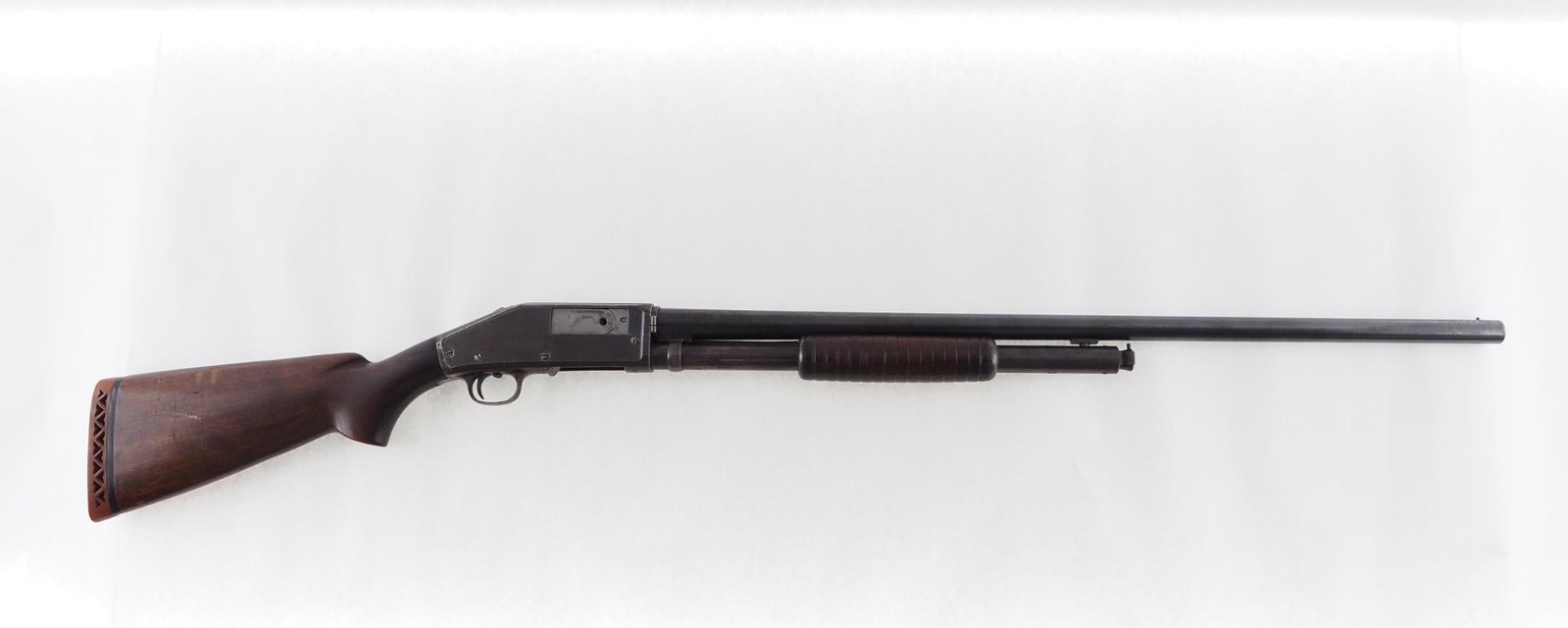 Marlin 28 Shotgun: SN: 11949 Cal: 12 Ga. Action Type: Slide Barrel Length: 30" Sights/Optics: bead front Finish: blue turning plum Bore: good with very light scattered pitting Overall Cond: fair / good Mechanical: fine