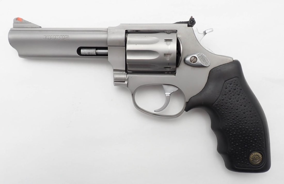 Taurus 94 Revolver - 9