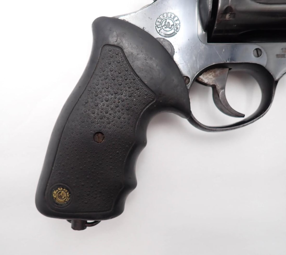 Taurus 82 Revolver - 2