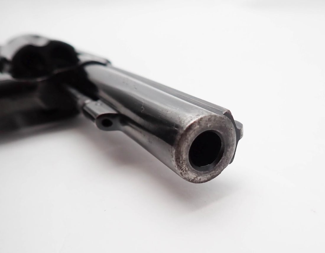Taurus 82 Revolver - 8